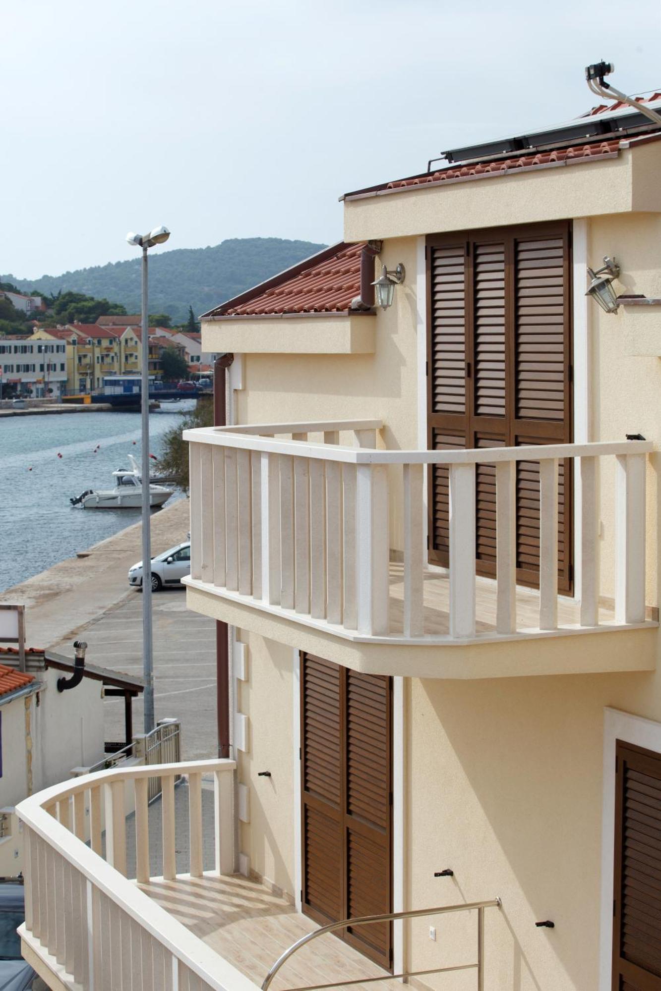 Apartments Tisno - Villa Mare Eksteriør billede