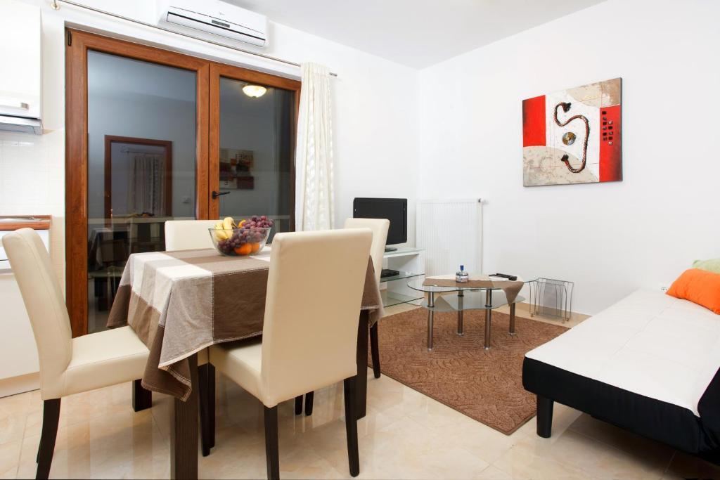 Apartments Tisno - Villa Mare Værelse billede
